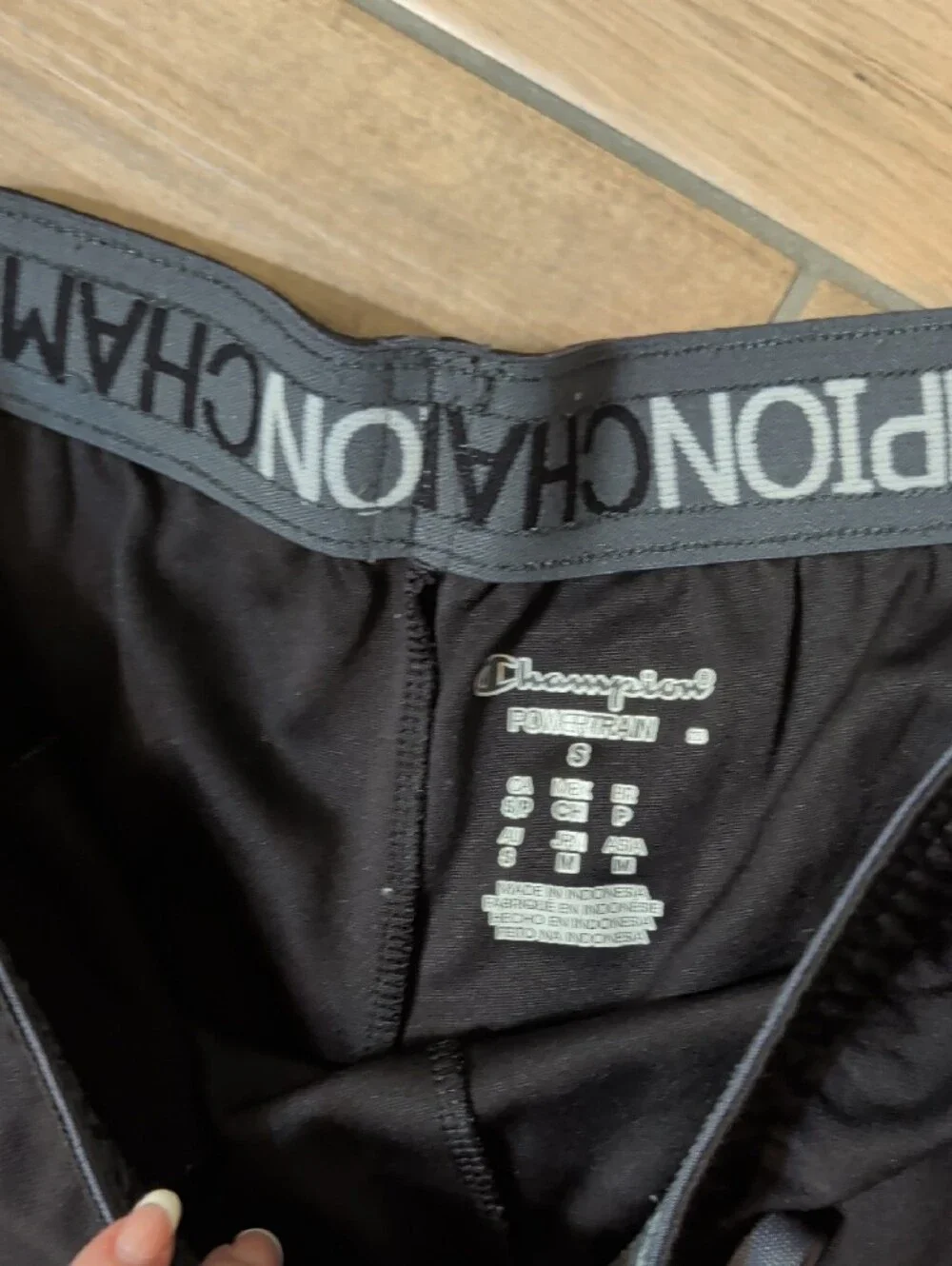 Bundle Of Four Pairs Of Small Nike Under Armor And Champion Brand Soft Shorts